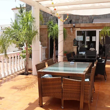 Ξενοδοχείο Casa Dia Y Noche Κάλπε