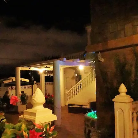 Casa Dia Y Noche 2* Κάλπε