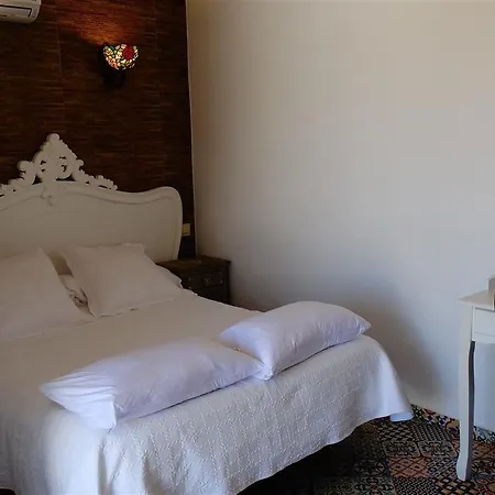 Otel Casa Dia Y Noche 2*