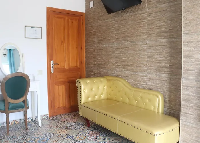 Casa Dia Y Noche 2* 卡尔佩