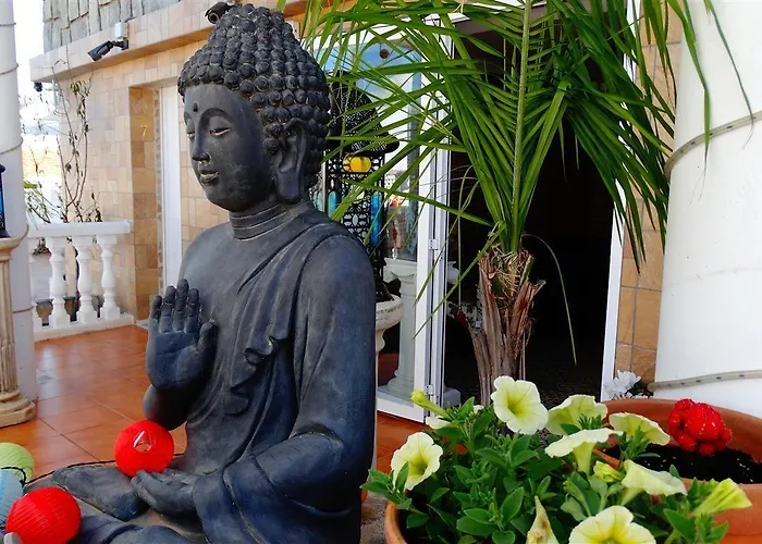 Casa Dia Y Noche 酒店 2*